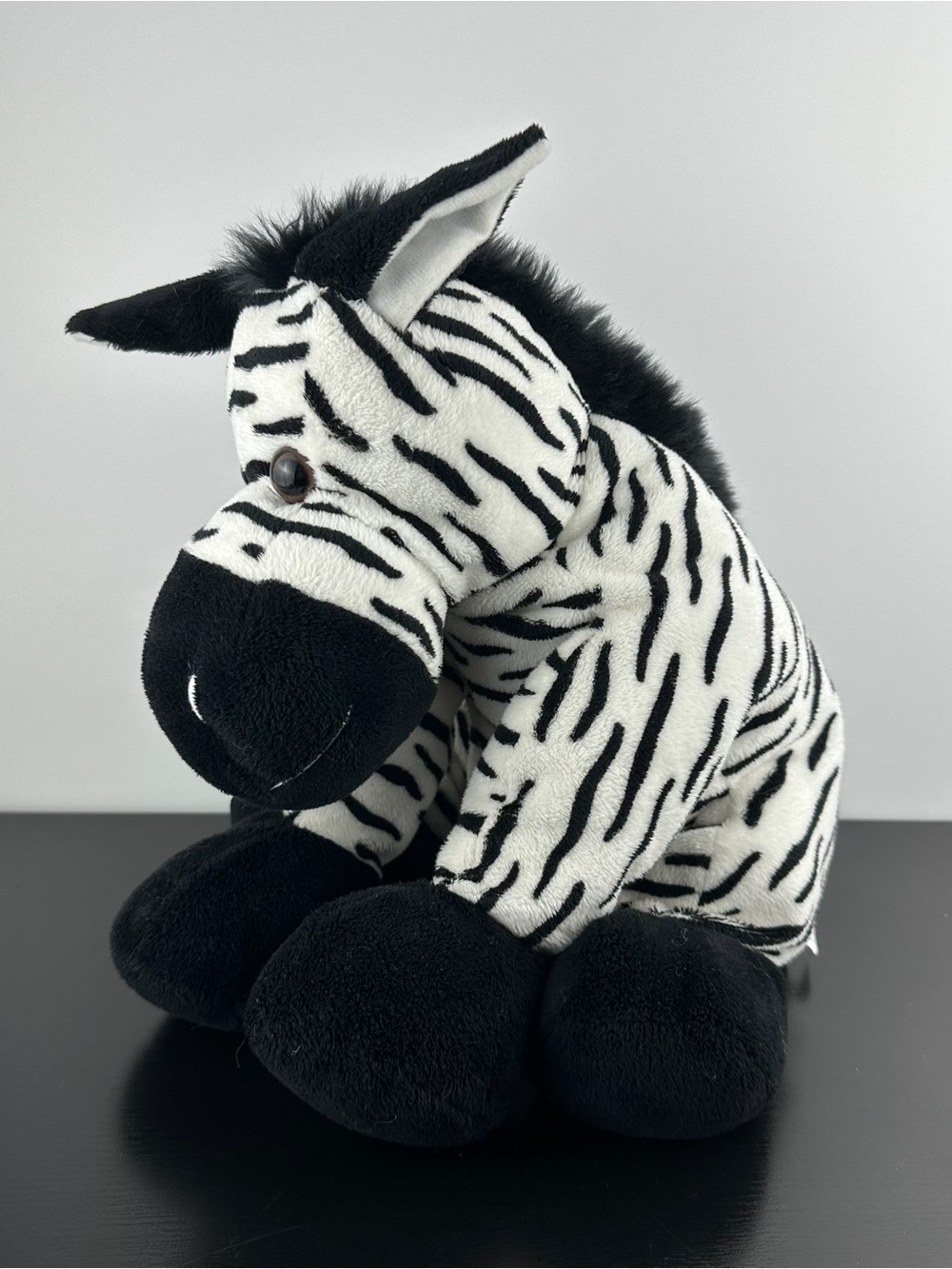 Animal Alley Toys R Us Rare Zebra 14” Large White & Black Striped Plush